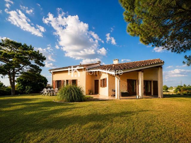 Prestigieuse Maison en vente Daux, Occitanie