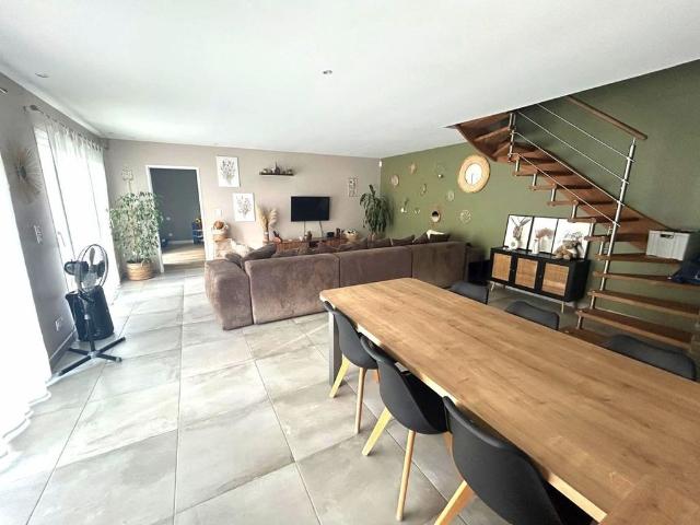 Prestigieuse Maison en vente Fauverney, France