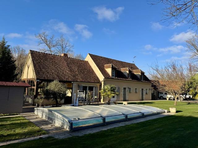Prestigieuse Maison en vente Gambais, Île de France