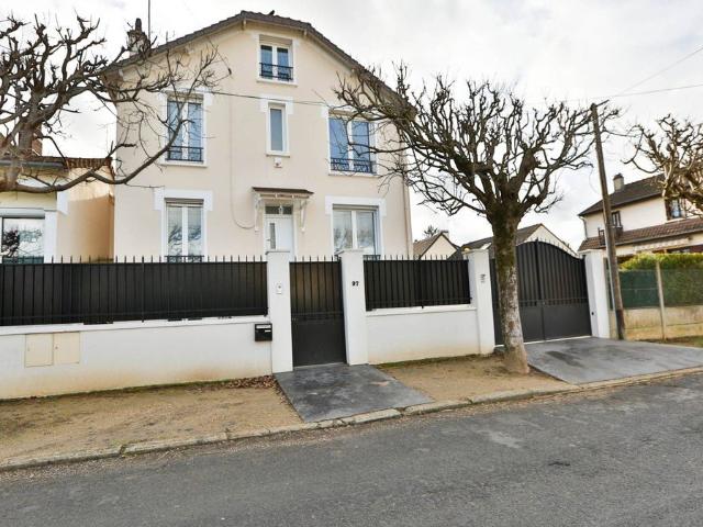 Prestigieuse Maison en vente Gournay sur Marne, Île de France