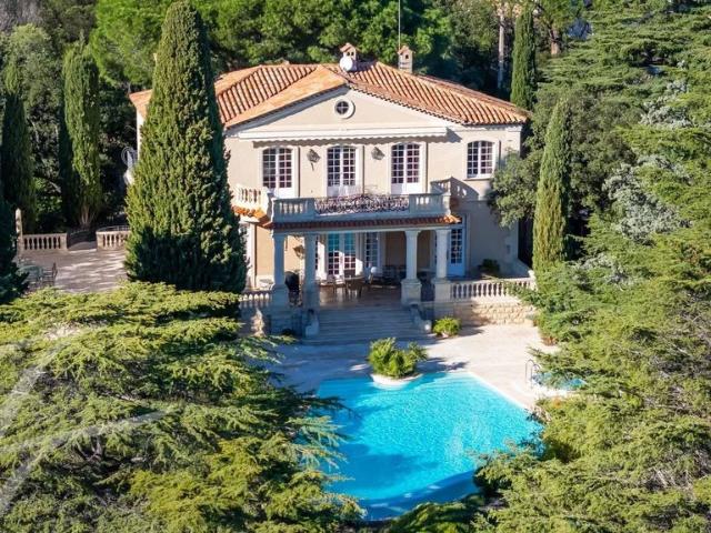 Maison de luxe de 440 m2 en vente Grimaud, Provence Alpes Côte d'Azur