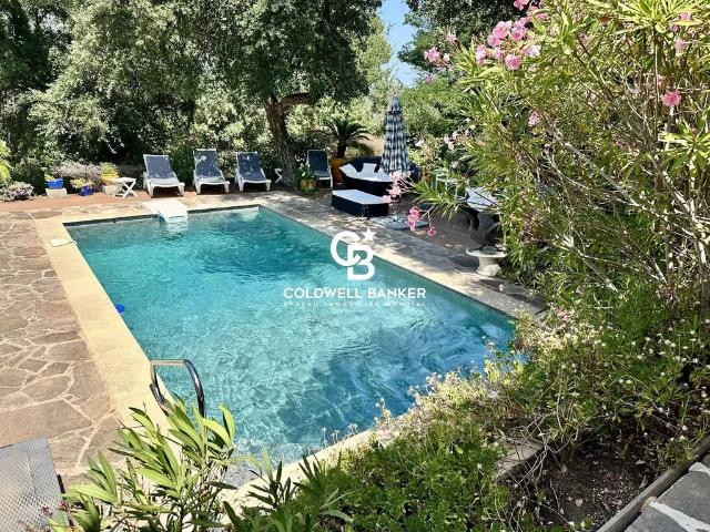 Prestigieuse Maison en vente La Garde Freinet, France