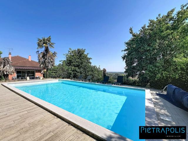 Prestigieuse Maison en vente Pusignan, Auvergne Rhône Alpes