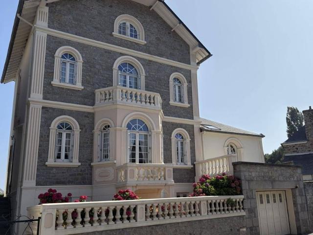 Prestigieuse Maison en vente Pleurtuit, Bretagne