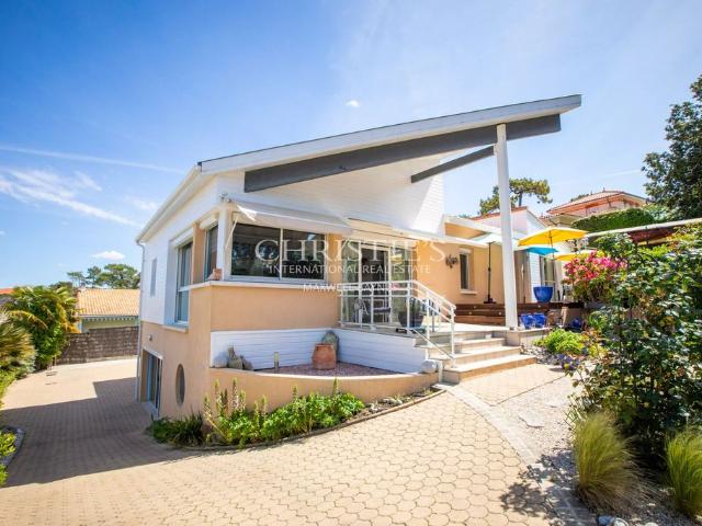 Prestigieuse Maison en vente Royan, Nouvelle Aquitaine