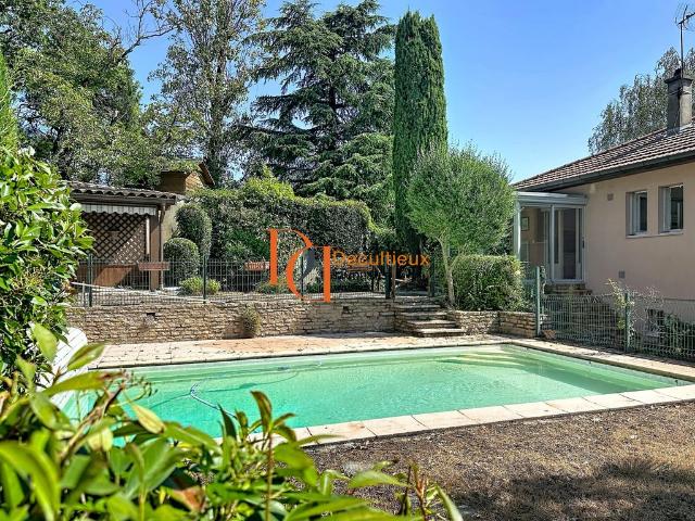 Prestigieuse Maison en vente Saint Genis les Ollières, Auvergne Rhône Alpes