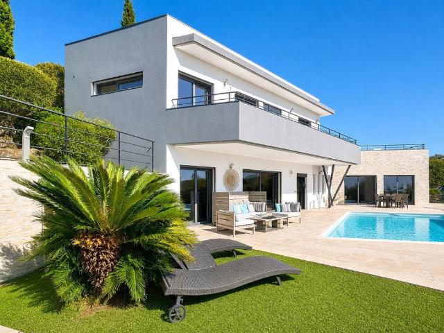 Prestigieuse Maison en vente Saint Raphaël, Provence Alpes Côte d'Azur