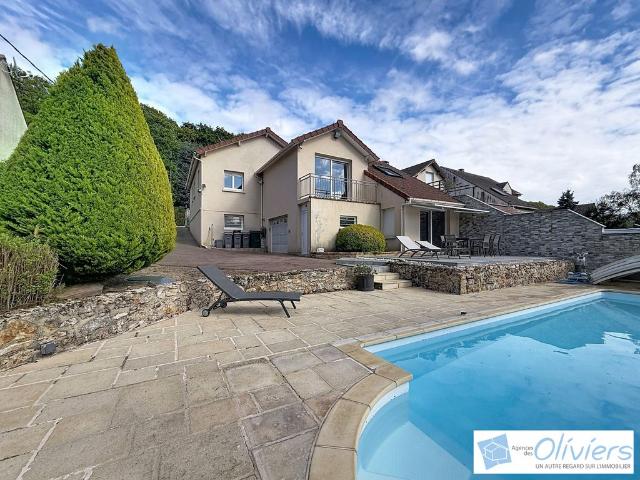 Prestigieuse Maison en vente Saint Rémy lès Chevreuse, Île de France