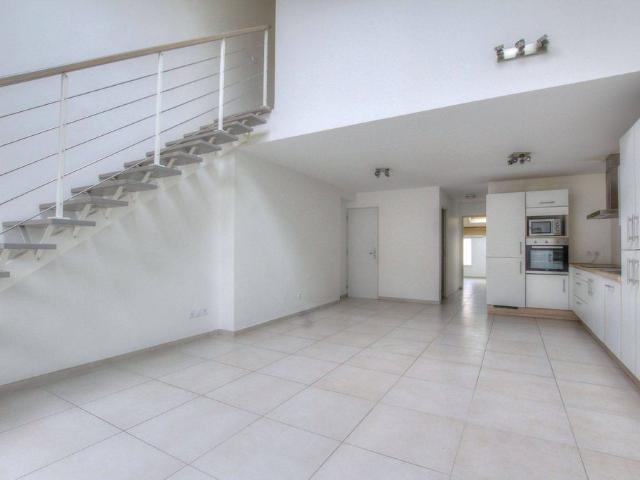 Prestigieuse Maison en vente Sergy, France