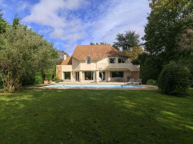 Prestigieuse Maison en vente Soisy sur Seine, France