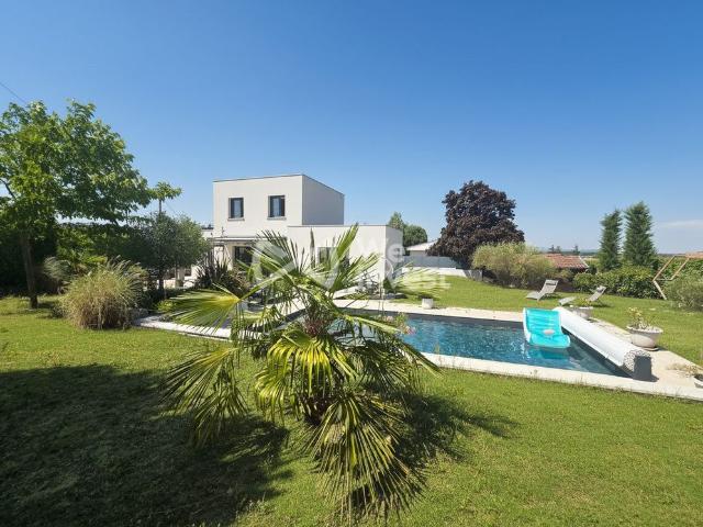 Prestigieuse Maison en vente Soucieu en Jarrest, France
