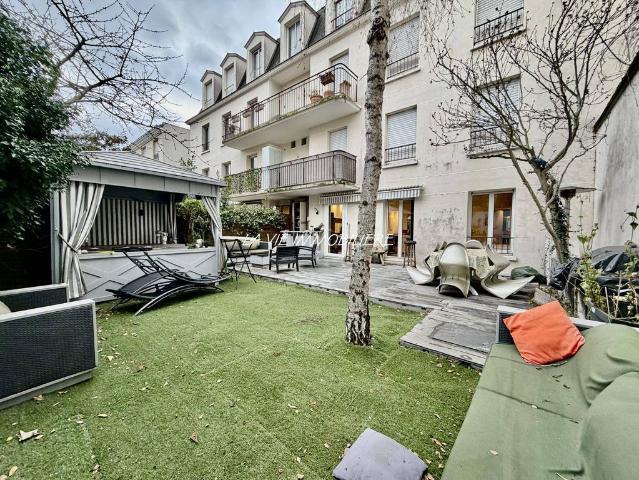 Appartement de luxe de 3 pièces en vente à Charenton le Pont, France