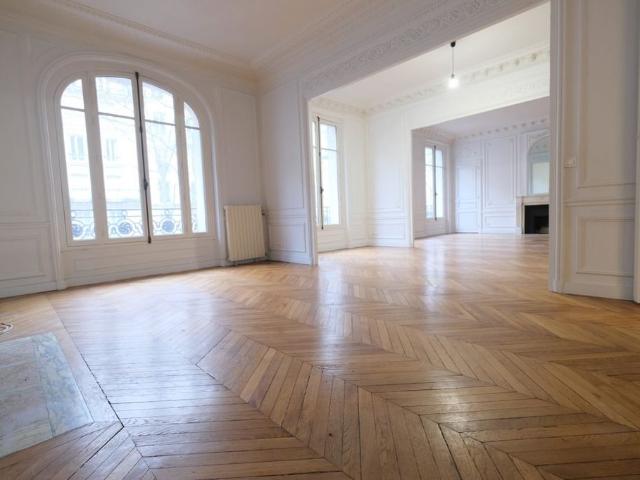 Prestigieux appartement en location Tour Eiffel, Invalides – Ecole Militaire, Saint Thomas d’Aquin, France