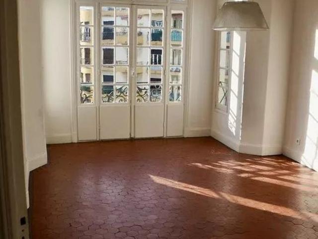 Prestigieux appartement en location Nice, France
