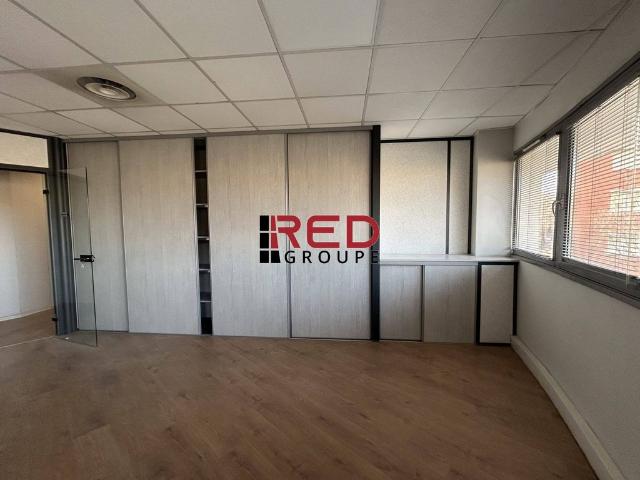 Prestigieux bureau de 149 m2 en location Aix en Provence, France