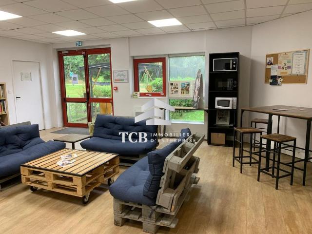 Prestigieux bureau de 310 m2 en location Nantes, France
