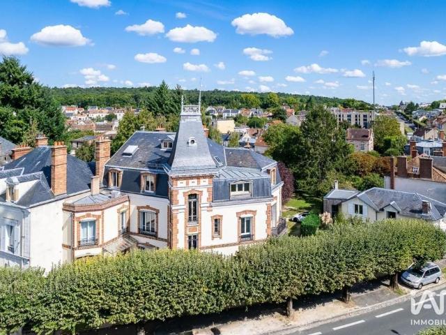 Prestigieux bureau de 370 m2 en vente Fontainebleau, Île de France
