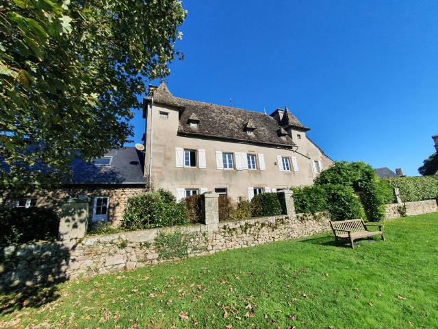 Prestigieux château de 265 m2 en vente Sexcles, Nouvelle Aquitaine