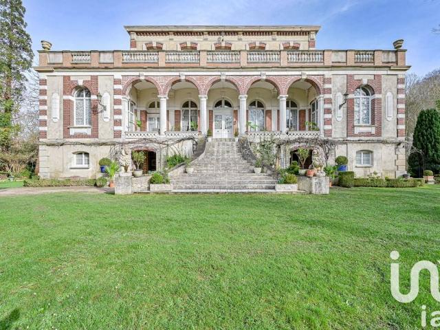Prestigieux château de 550 m2 en vente Val de Reuil, Normandie