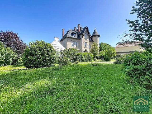 Prestigieux château de 564 m2 en vente Thiers, Auvergne Rhône Alpes