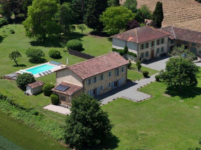 Prestigieux château de 600 m2 en vente L'Isle en Dodon, France