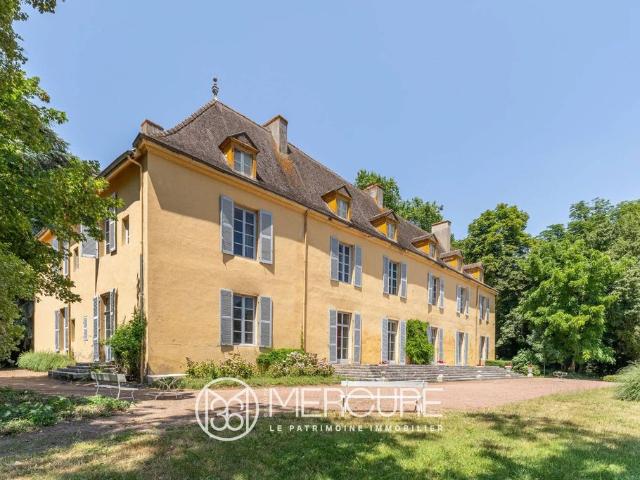 Prestigieux château de 900 m2 en vente Roanne, Auvergne Rhône Alpes