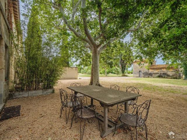 Prestigieux château de 900 m2 en vente Saint Rémy de Provence, Provence Alpes Côte d'Azur