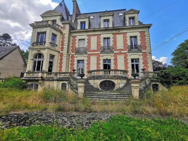 Prestigieux château en vente Le Mans, Pays de la Loire