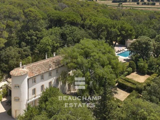 Prestigieux château de 800 m2 en vente Lorgues, France