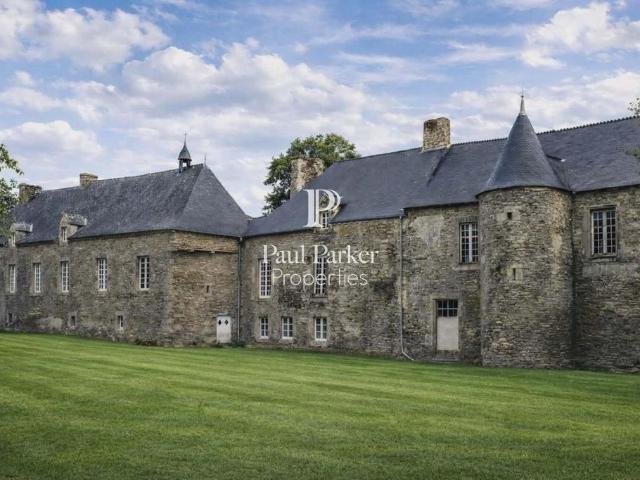 Prestigieux château en vente Ploërmel, Bretagne