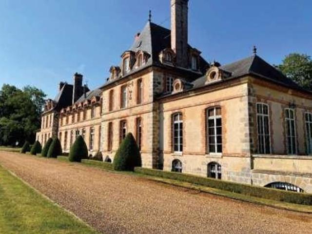 Prestigieux château en vente Saint Cyr sous Dourdan, Île de France