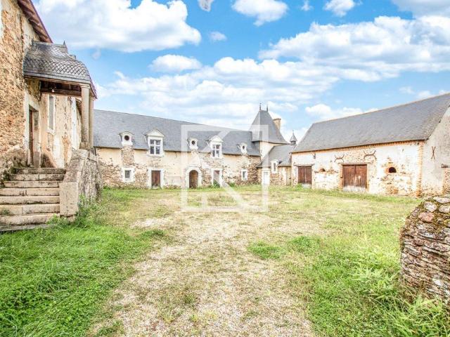Prestigieux château en vente Segré, Pays de la Loire