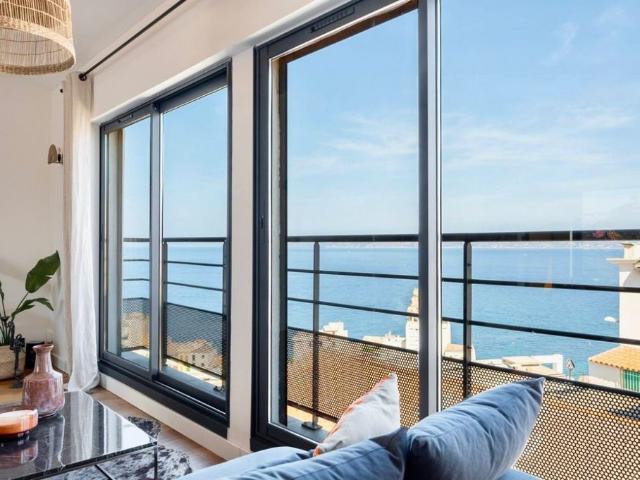 Prestigieux duplex de 100 m2 en location Marseille, Provence Alpes Côte d'Azur