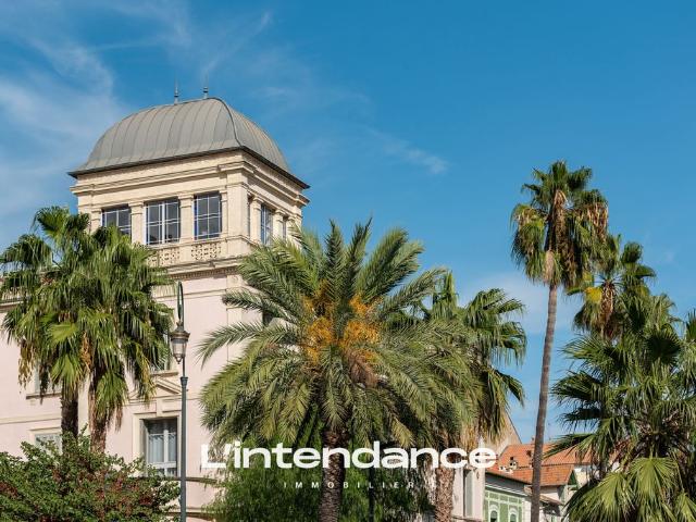 Prestigieux duplex de 95 m2 en vente Hyères, Provence Alpes Côte d'Azur