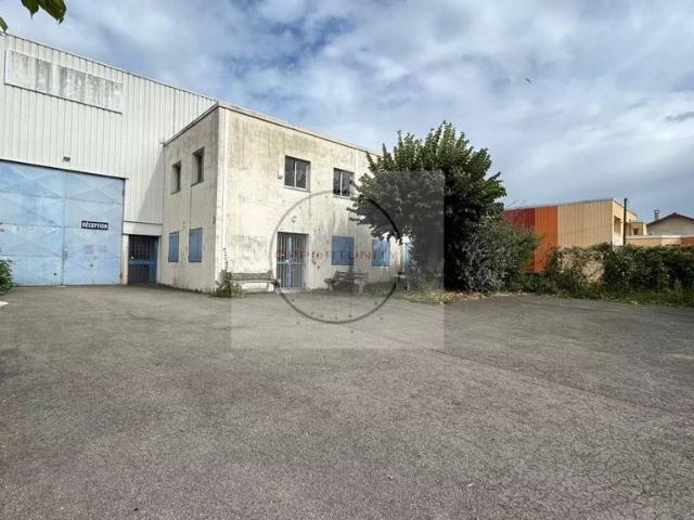 Bureau de prestige de 12000 m2 en location Fontenay sous Bois, Île de France