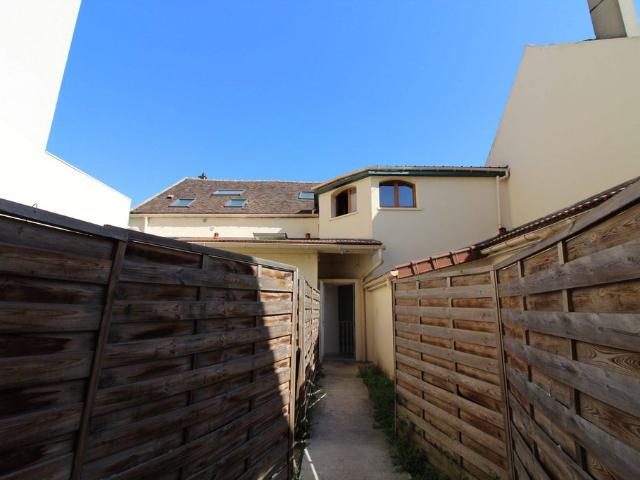 Prestigieux immeuble de rapport en vente à Champigny sur Marne, France