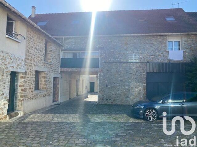Prestigieux immeuble de rapport en vente à Champlan, Île de France