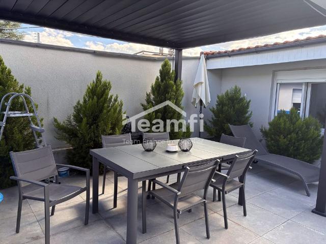 Prestigieux immeuble de rapport en vente à Clermont Ferrand, France