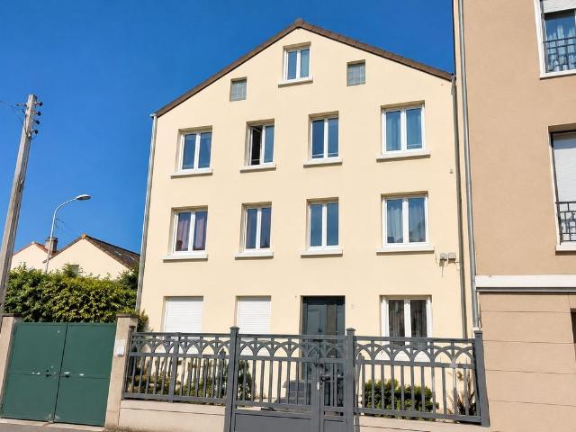 Prestigieux immeuble de rapport en vente à Bois Colombes, France