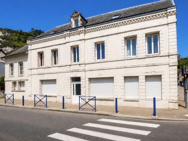 Prestigieux immeuble de rapport en vente à Belbeuf, Normandie