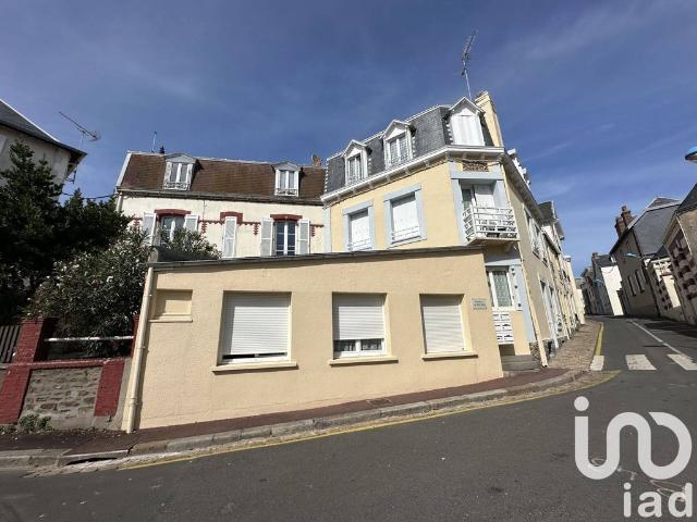 Prestigieux immeuble de rapport en vente à Granville, Normandie