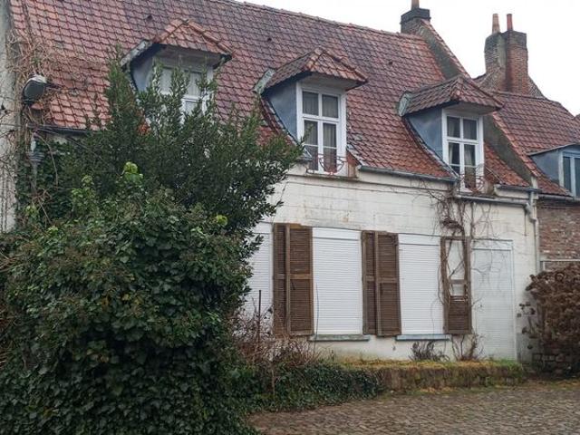 Prestigieux immeuble de rapport en vente à Douai, France