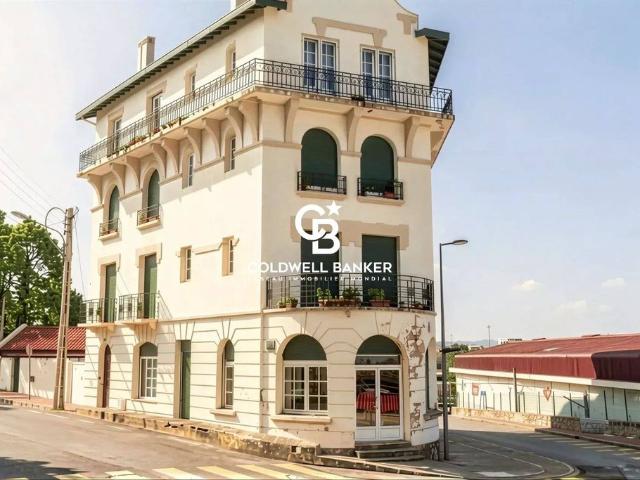 Prestigieux immeuble de rapport en vente à Hendaye, France