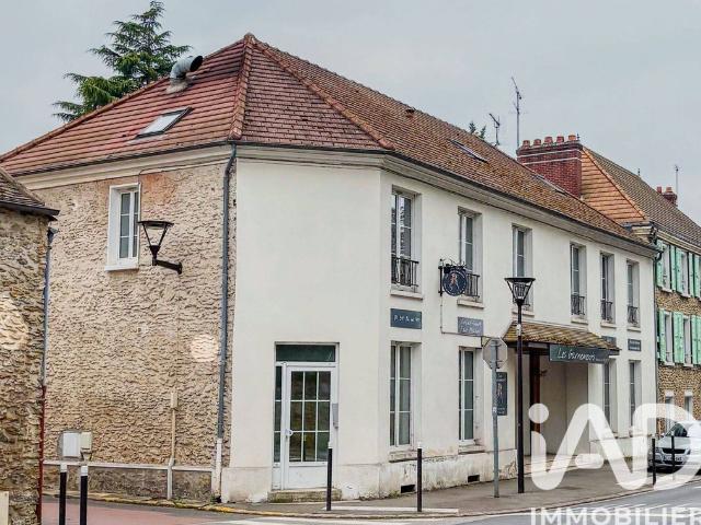 Prestigieux immeuble de rapport en vente à La Queue les Yvelines, France