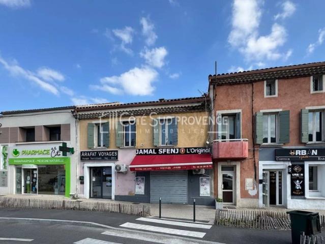 Prestigieux immeuble de rapport en vente à Le Pontet, France