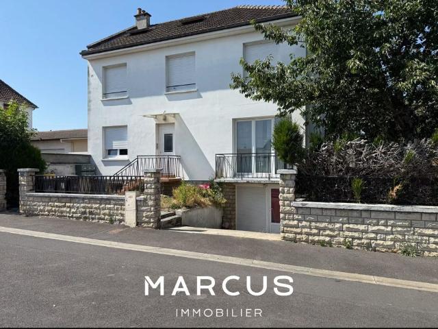 Prestigieux immeuble de rapport en vente à Caen, France