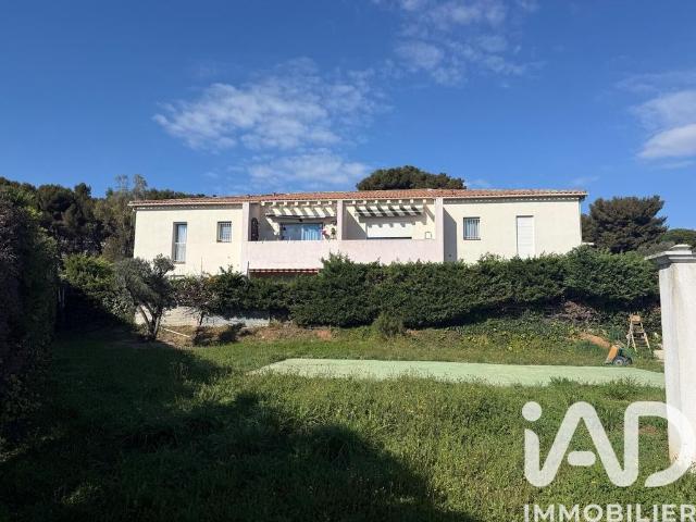 Prestigieux immeuble de rapport en vente à Six Fours les Plages, Provence Alpes Côte d'Azur