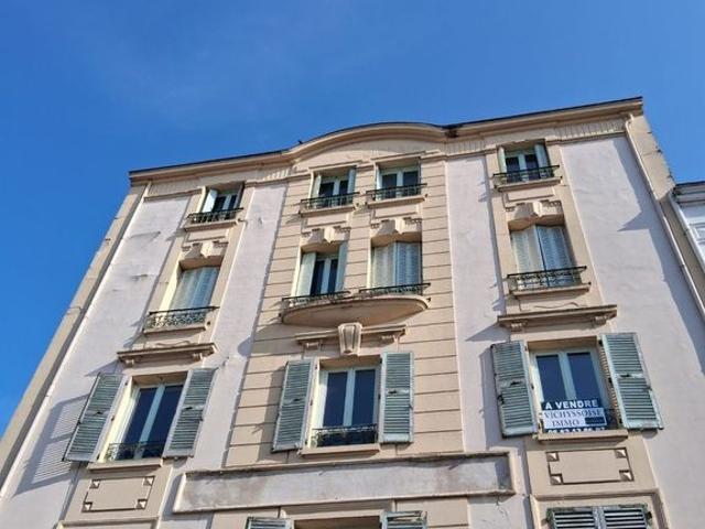 Prestigieux immeuble de rapport en vente à Vichy, Auvergne Rhône Alpes
