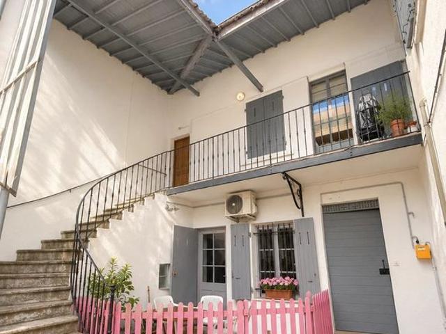 Prestigieux immeuble de rapport en vente à Villefranche sur Saône, France
