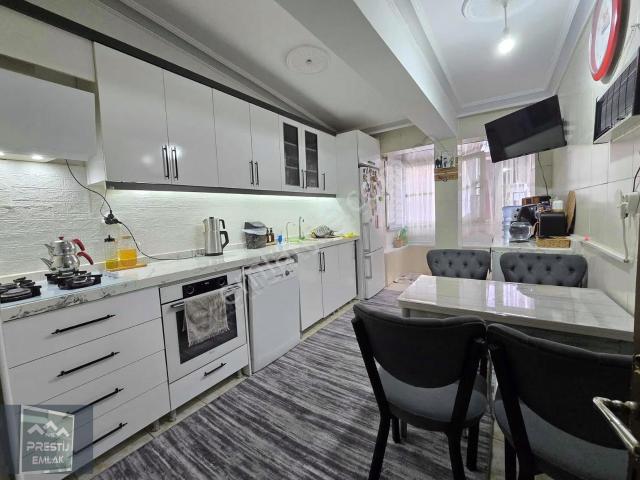 Prestij Den Elvanda 1544 Cadde Üzeri Geniş 2+1 Daire